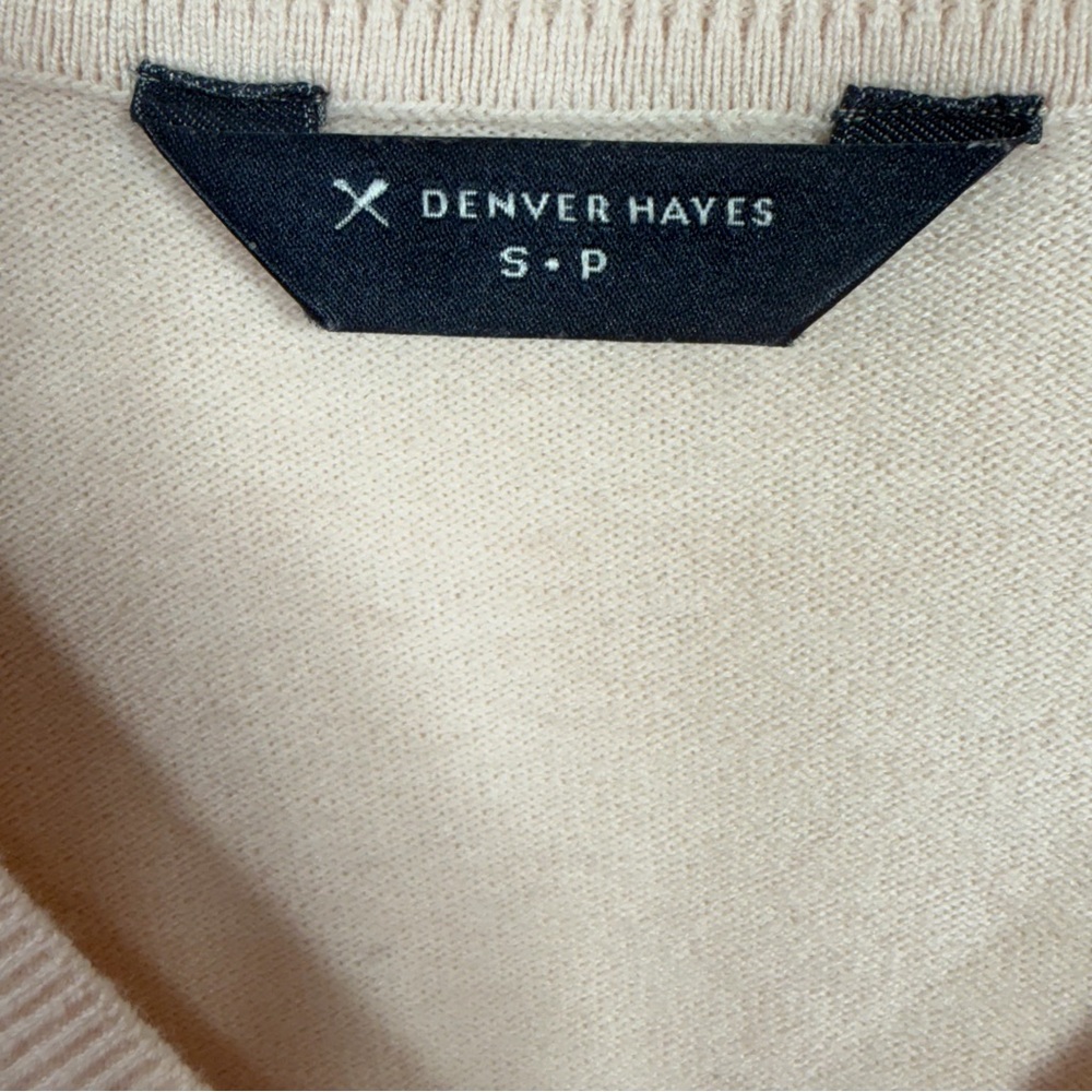 DENVER HAYES Light peach nude V-Neck Women's Sweater size small - Picture 12 of 14